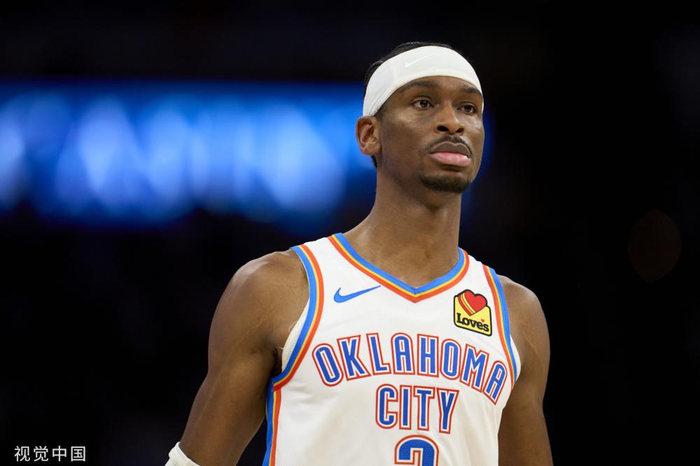 但他不得不 但他不得不