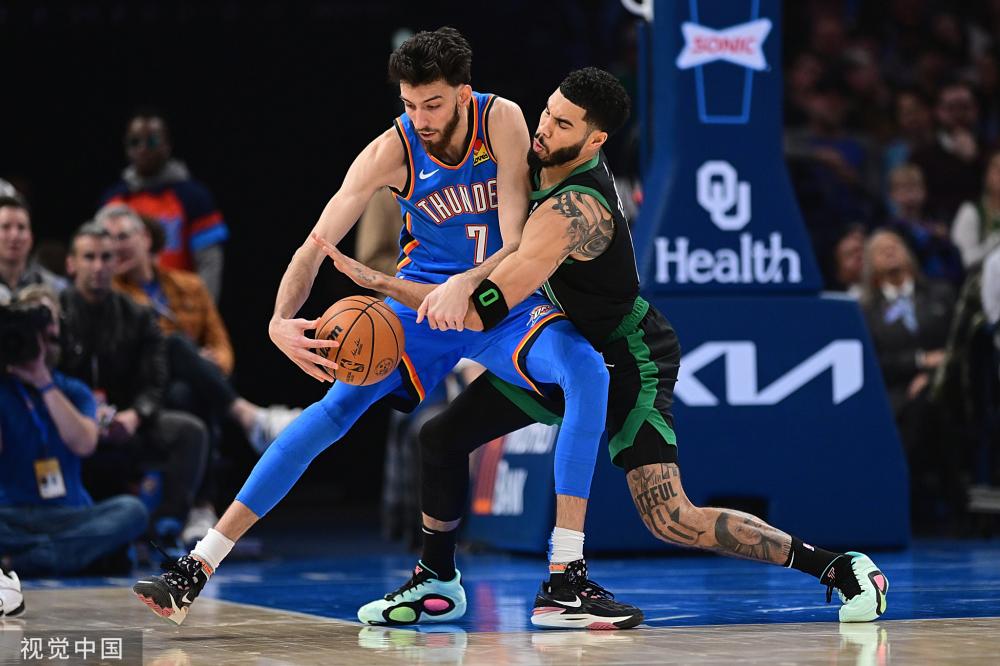 毫无还手之 毫无还手之